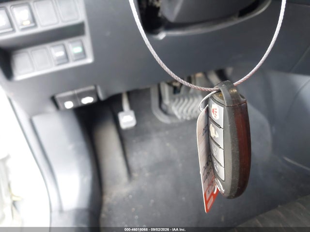 46018068 :رقم المزاد ، KNMAT2MTXHP518566 vin ، 2017 Nissan Rogue Sv مزاد بيع