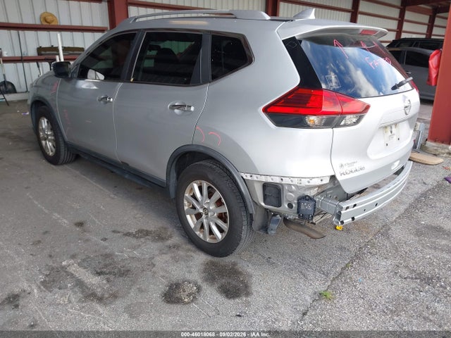 46018068 :رقم المزاد ، KNMAT2MTXHP518566 vin ، 2017 Nissan Rogue Sv مزاد بيع