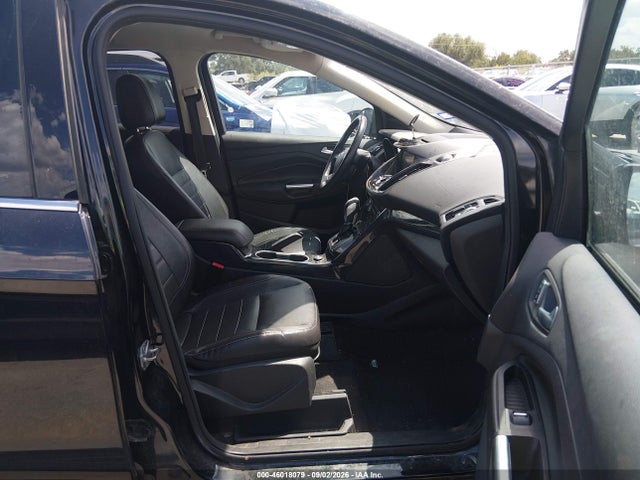 46018079 :رقم المزاد ، 1FMCU9JX3EUC17037 vin ، 2014 Ford Escape Titanium مزاد بيع