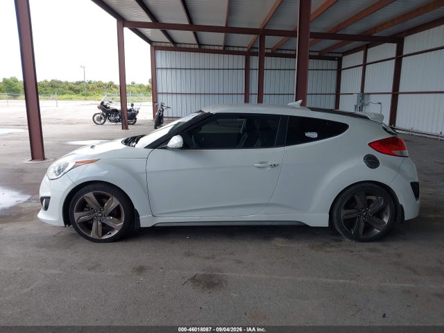 2015 Hyundai Veloster Turbo მანქანა იყიდება აუქციონზე, vin: KMHTC6AE5FU243088, აუქციონის ნომერი: 46018087