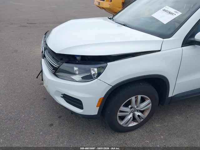Aukcja sprzedaży 2016 Volkswagen Tiguan S, vin: WVGBV7AX5GW600885, numer aukcji: 46018097
