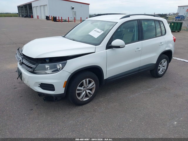 Aukcja sprzedaży 2016 Volkswagen Tiguan S, vin: WVGBV7AX5GW600885, numer aukcji: 46018097