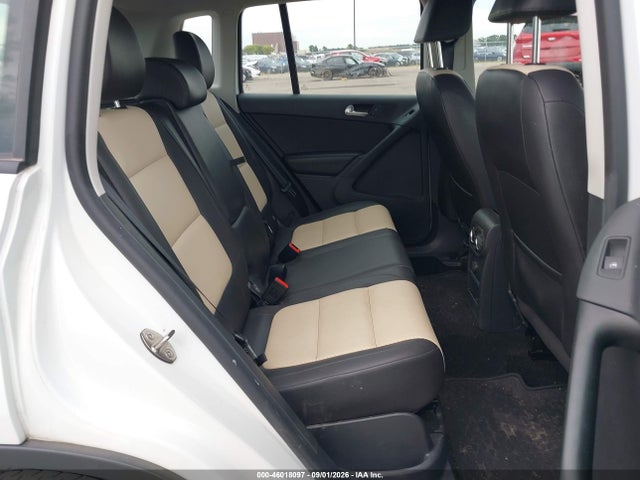 Aukcja sprzedaży 2016 Volkswagen Tiguan S, vin: WVGBV7AX5GW600885, numer aukcji: 46018097