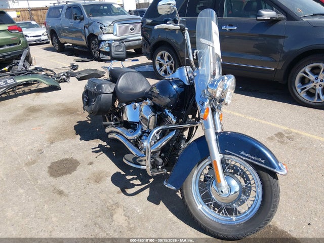 Harley-Davidson Flstc Heritage Softail Classic 2016 1HD1BWV13GB045160 main image