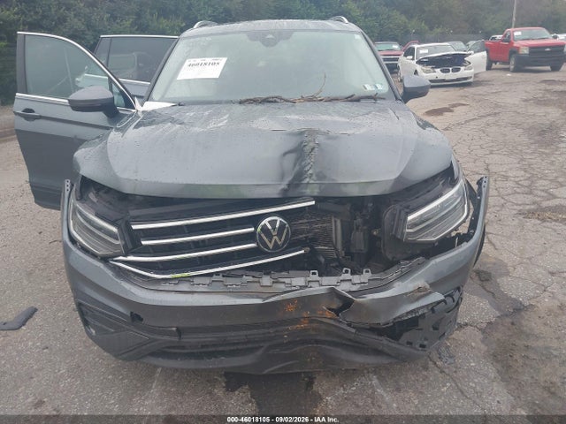 Продажа на аукционе авто 2024 Volkswagen Tiguan 2.0t Se/2.0t Wolfsburg Edition, vin: 3VVMB7AX6RM181293, номер лота: 46018105