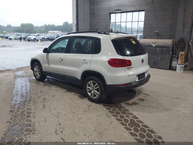 Продажа на аукционе авто 2016 Volkswagen Tiguan S, vin: WVGBV7AX2GW523912, номер лота: 46018112
