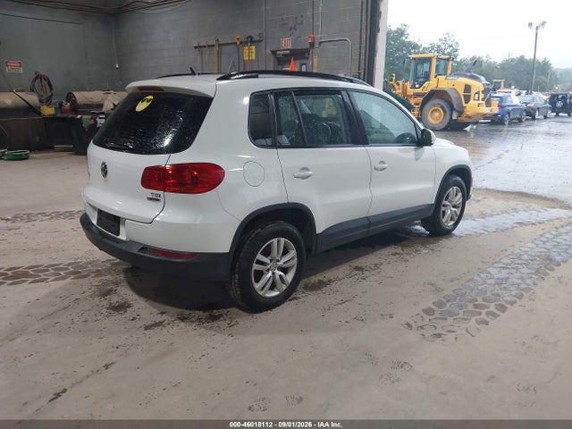 Продажа на аукционе авто 2016 Volkswagen Tiguan S, vin: WVGBV7AX2GW523912, номер лота: 46018112