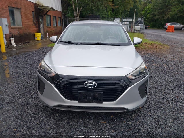 46018127 :رقم المزاد ، KMHC65LC9JU076238 vin ، 2018 Hyundai Ioniq Hybrid Blue مزاد بيع