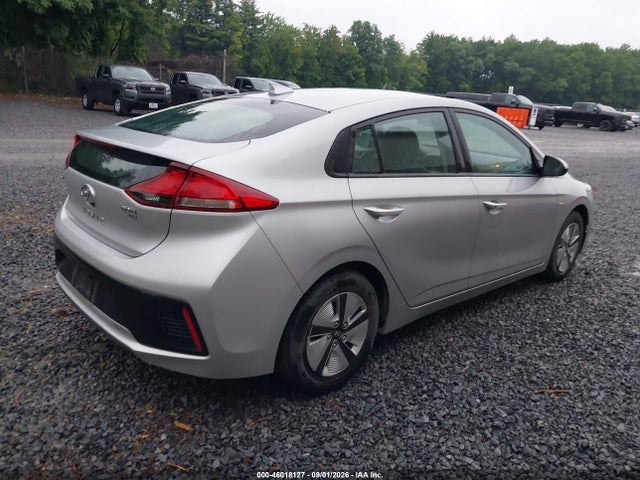 46018127 :رقم المزاد ، KMHC65LC9JU076238 vin ، 2018 Hyundai Ioniq Hybrid Blue مزاد بيع