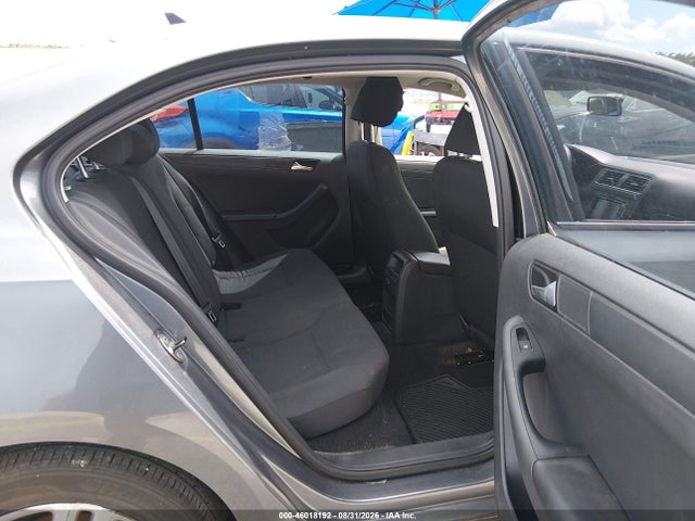 2015 Volkswagen Jetta 2.0l S მანქანა იყიდება აუქციონზე, vin: 3VW2K7AJ7FM211377, აუქციონის ნომერი: 46018192