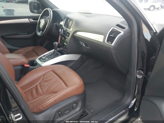 2010 Audi Q5 3.2 Premium მანქანა იყიდება აუქციონზე, vin: WA1MKAFP8AA085570, აუქციონის ნომერი: 46018197