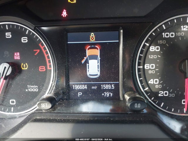 2010 Audi Q5 3.2 Premium მანქანა იყიდება აუქციონზე, vin: WA1MKAFP8AA085570, აუქციონის ნომერი: 46018197