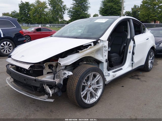 Продаж на аукціоні авто 2023 Tesla Model Y Awd/long Range Dual Motor All-wheel Drive, vin: 7SAYGDEE3PF798700, номер лоту: 46018256
