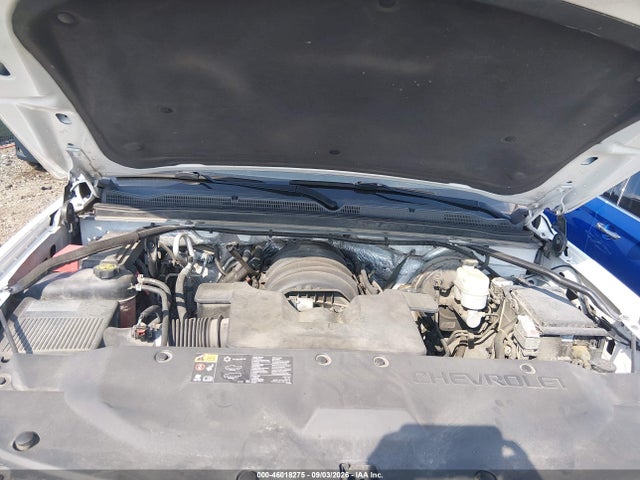 46018275 :رقم المزاد ، 1GNSKJKC3FR707668 vin ، 2015 Chevrolet Suburban 1500 Lt مزاد بيع