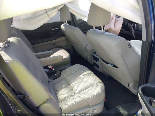Продаж на аукціоні авто 2016 Honda Pilot Elite, vin: 5FNYF6H01GB122242, номер лоту: 46018290