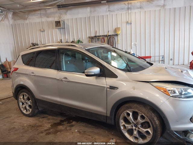 46018297 :رقم المزاد ، 1FMCU0J90FUA57150 vin ، 2015 Ford Escape Titanium مزاد بيع