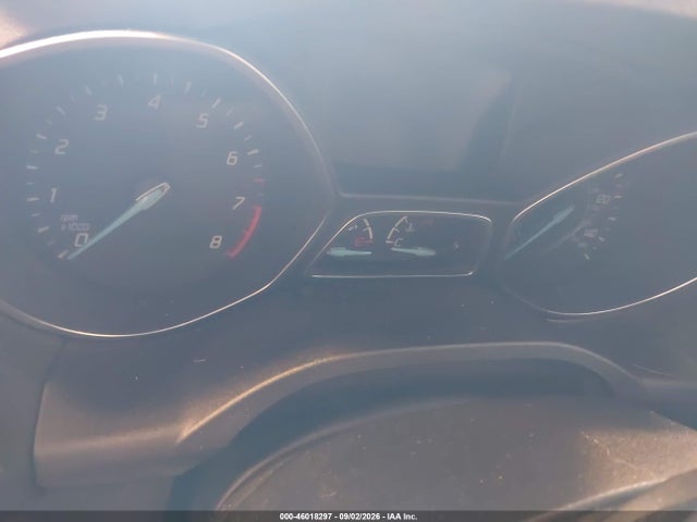 46018297 :رقم المزاد ، 1FMCU0J90FUA57150 vin ، 2015 Ford Escape Titanium مزاد بيع