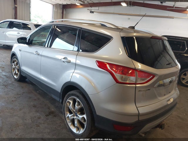 46018297 :رقم المزاد ، 1FMCU0J90FUA57150 vin ، 2015 Ford Escape Titanium مزاد بيع