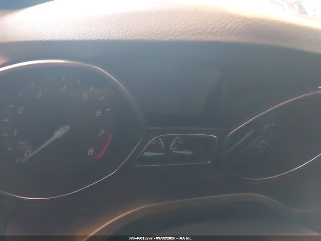 46018297 :رقم المزاد ، 1FMCU0J90FUA57150 vin ، 2015 Ford Escape Titanium مزاد بيع