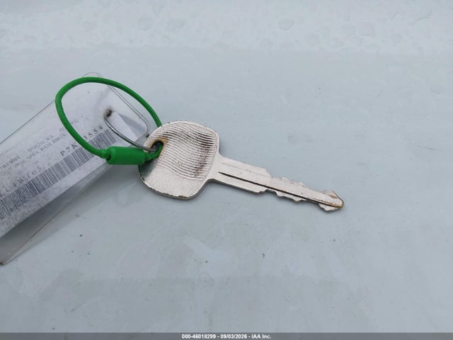 Isuzu NPR XD 2023 JALC4W165P7K03554 Image 10