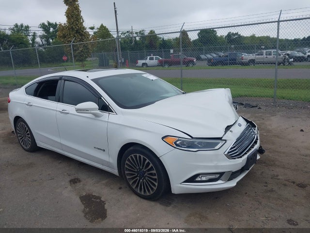 46018319 :رقم المزاد ، 3FA6P0RU6HR356451 vin ، 2017 Ford Fusion Hybrid Titanium مزاد بيع