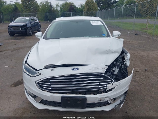 46018319 :رقم المزاد ، 3FA6P0RU6HR356451 vin ، 2017 Ford Fusion Hybrid Titanium مزاد بيع