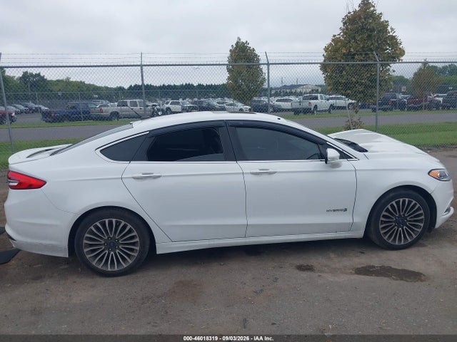 46018319 :رقم المزاد ، 3FA6P0RU6HR356451 vin ، 2017 Ford Fusion Hybrid Titanium مزاد بيع