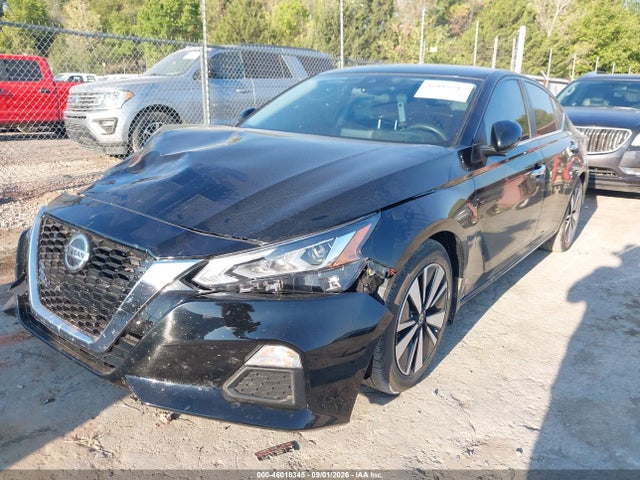 46018345 :رقم المزاد ، 1N4BL4DV2MN330489 vin ، 2021 Nissan Altima Sv Fwd مزاد بيع