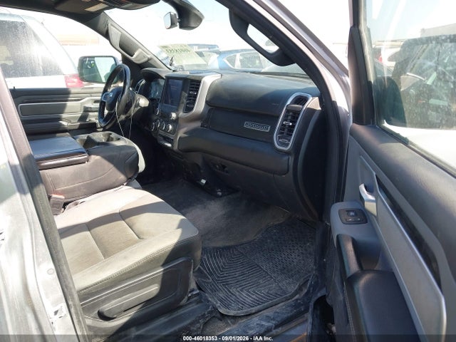 Продаж на аукціоні авто 2022 Ram 1500 Big Horn  4x4 6'4 Box, vin: 1C6SRFMT8NN307732, номер лоту: 46018353