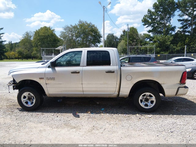 46018380 :رقم المزاد ، 3C6RR7KT9FG652382 vin ، 2015 Ram 1500 Tradesman مزاد بيع