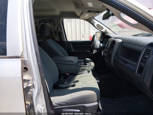 46018380 :رقم المزاد ، 3C6RR7KT9FG652382 vin ، 2015 Ram 1500 Tradesman مزاد بيع
