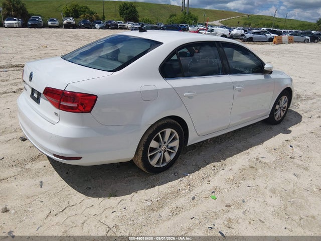 2015 Volkswagen Jetta 1.8t Se მანქანა იყიდება აუქციონზე, vin: 3VWD07AJ3FM310793, აუქციონის ნომერი: 46018408