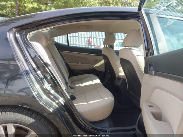 46018426 :رقم المزاد ، KMHD84LF7JU445424 vin ، 2018 Hyundai Elantra Sel مزاد بيع