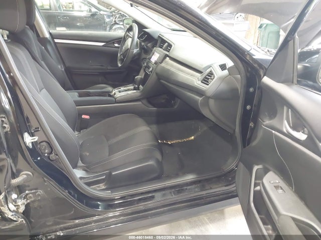 46018460 :رقم المزاد ، 2HGFC2F63KH530858 vin ، 2019 Honda Civic Lx مزاد بيع