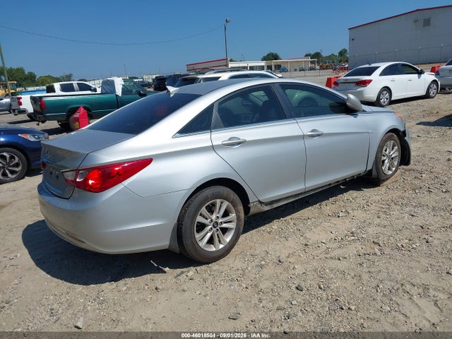 46018504 :رقم المزاد ، 5NPEB4AC8DH531410 vin ، 2013 Hyundai Sonata Gls مزاد بيع