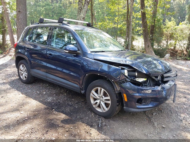 2016 Volkswagen Tiguan S მანქანა იყიდება აუქციონზე, vin: WVGAV7AX6GW533905, აუქციონის ნომერი: 46018534