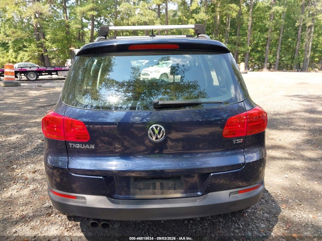 2016 Volkswagen Tiguan S მანქანა იყიდება აუქციონზე, vin: WVGAV7AX6GW533905, აუქციონის ნომერი: 46018534