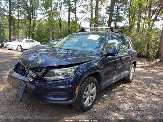 2016 Volkswagen Tiguan S მანქანა იყიდება აუქციონზე, vin: WVGAV7AX6GW533905, აუქციონის ნომერი: 46018534