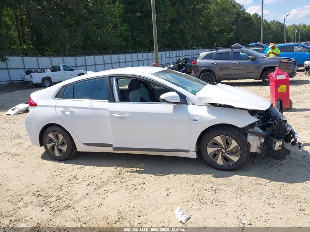 46018555 :رقم المزاد ، KMHC75LC8HU048115 vin ، 2017 Hyundai Ioniq Hybrid Sel مزاد بيع