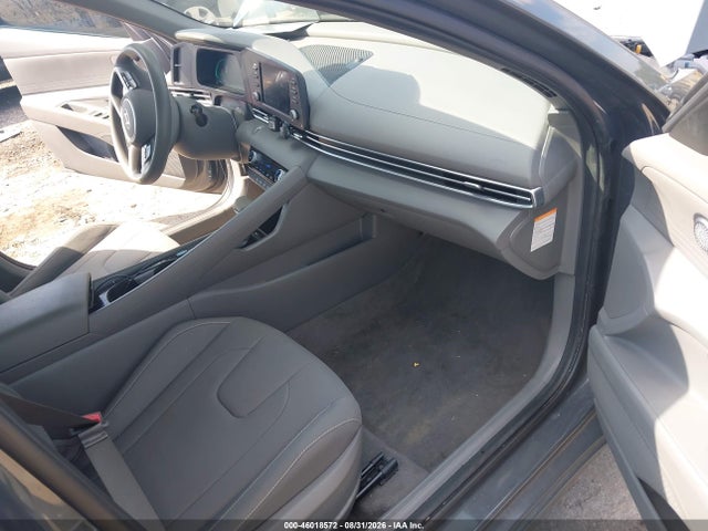 KMHLM4DJ6SU160869 Hyundai Elantra Hybrid Blue