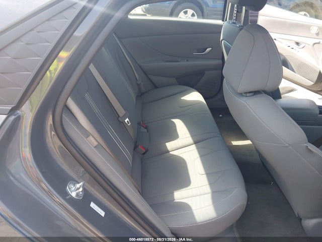 KMHLM4DJ6SU160869 Hyundai Elantra Hybrid Blue