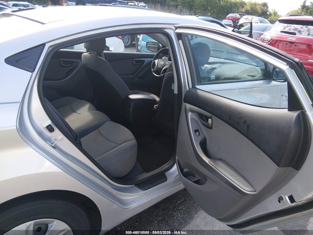 Продажа на аукционе авто 2016 Hyundai Elantra Se, vin: 5NPDH4AE3GH766894, номер лота: 46018588
