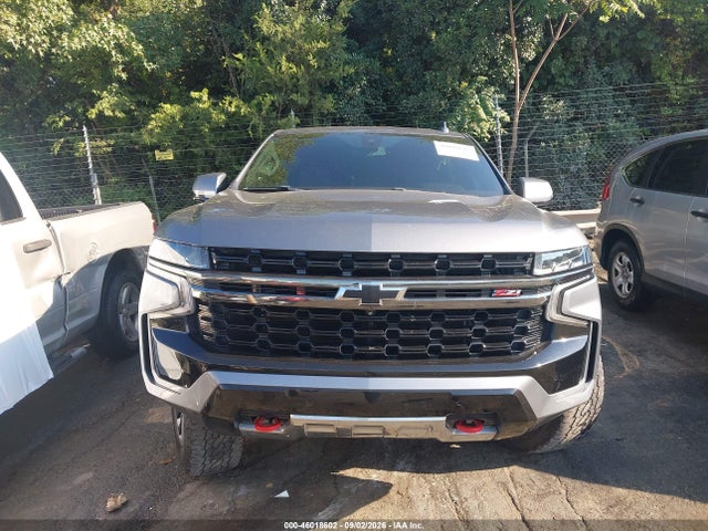 46018602 :رقم المزاد ، 1GNSKDKD7NR174538 vin ، 2022 Chevrolet Suburban 4wd Z71 مزاد بيع