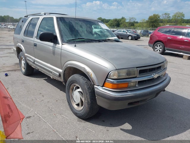 Продажа на аукционе авто 2001 Chevrolet Blazer Lt, vin: 1GNDT13W512106469, номер лота: 46018626