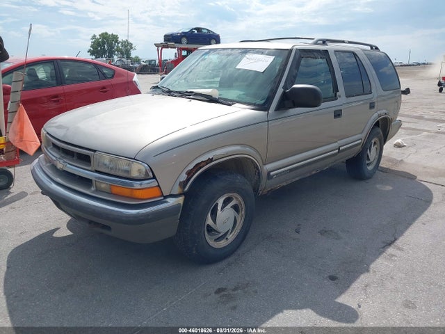 46018626 :رقم المزاد ، 1GNDT13W512106469 vin ، 2001 Chevrolet Blazer Lt مزاد بيع