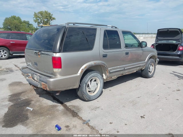 46018626 :رقم المزاد ، 1GNDT13W512106469 vin ، 2001 Chevrolet Blazer Lt مزاد بيع