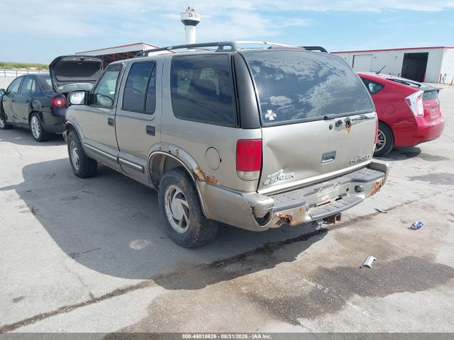 46018626 :رقم المزاد ، 1GNDT13W512106469 vin ، 2001 Chevrolet Blazer Lt مزاد بيع