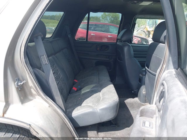 46018626 :رقم المزاد ، 1GNDT13W512106469 vin ، 2001 Chevrolet Blazer Lt مزاد بيع