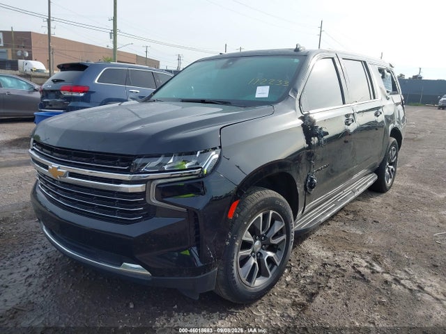 46018683 :رقم المزاد ، 1GNSKCKD2NR112233 vin ، 2022 Chevrolet Suburban 4wd Lt مزاد بيع