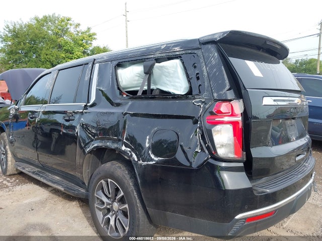 46018683 :رقم المزاد ، 1GNSKCKD2NR112233 vin ، 2022 Chevrolet Suburban 4wd Lt مزاد بيع